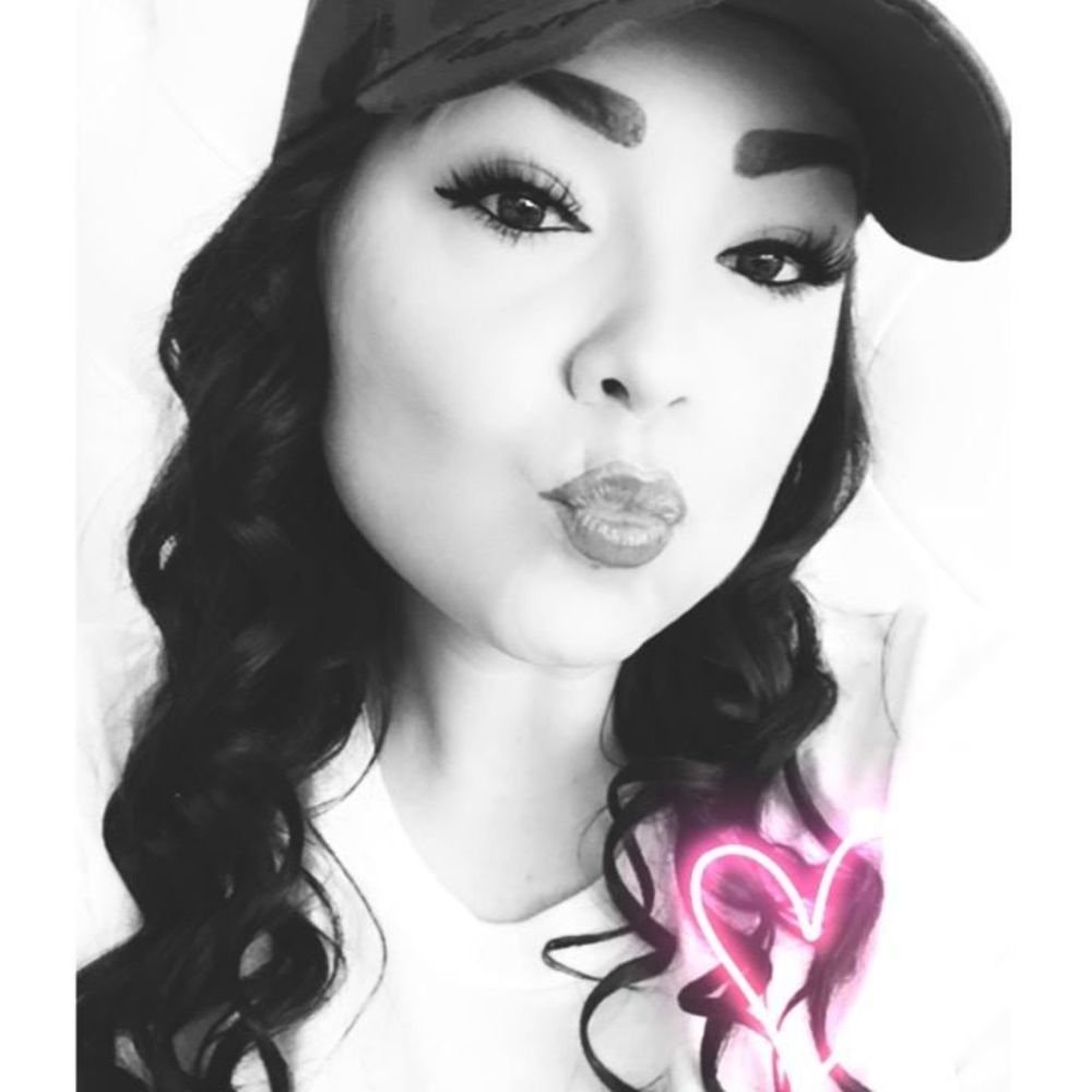 Meet your Posher, Misty